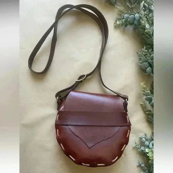 Handmade Handbags - Handmade Leather Crossbody
Purse OS